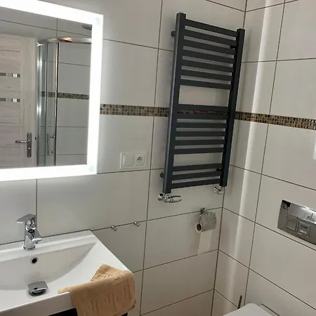 Gemuetliche In Bansin Mit Garten By Interhome *